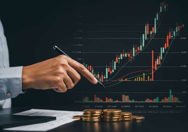 Who Will Be the Largest Stock Broker in India 2025?